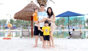 Gia đình là nguồn cảm hứng cho công việc của Hòa